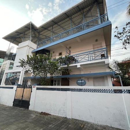 Segundo Home Kochi Eksteriør billede