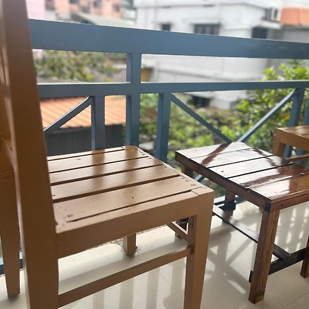 Segundo Home Kochi Eksteriør billede