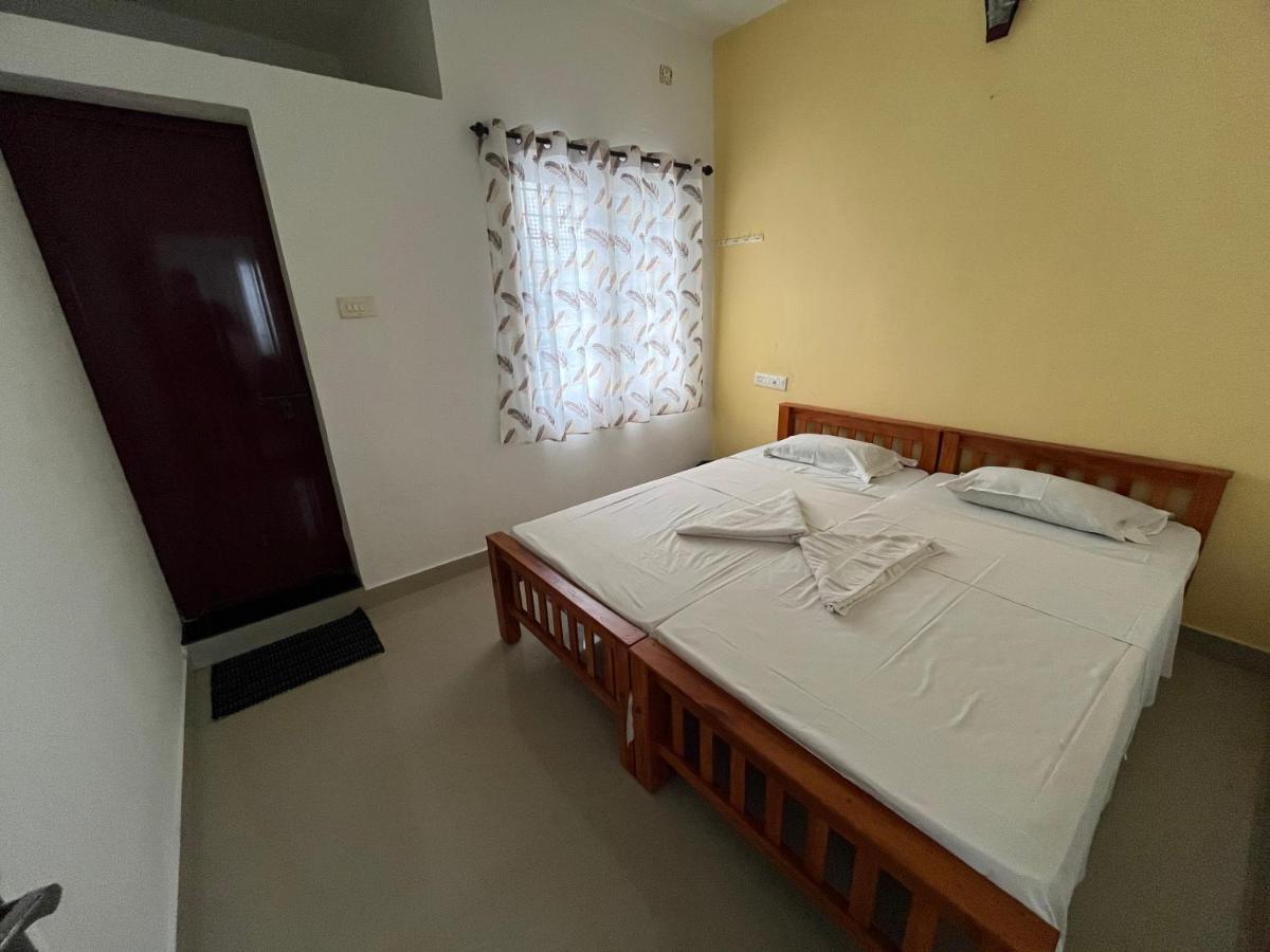 Segundo Home Kochi Eksteriør billede