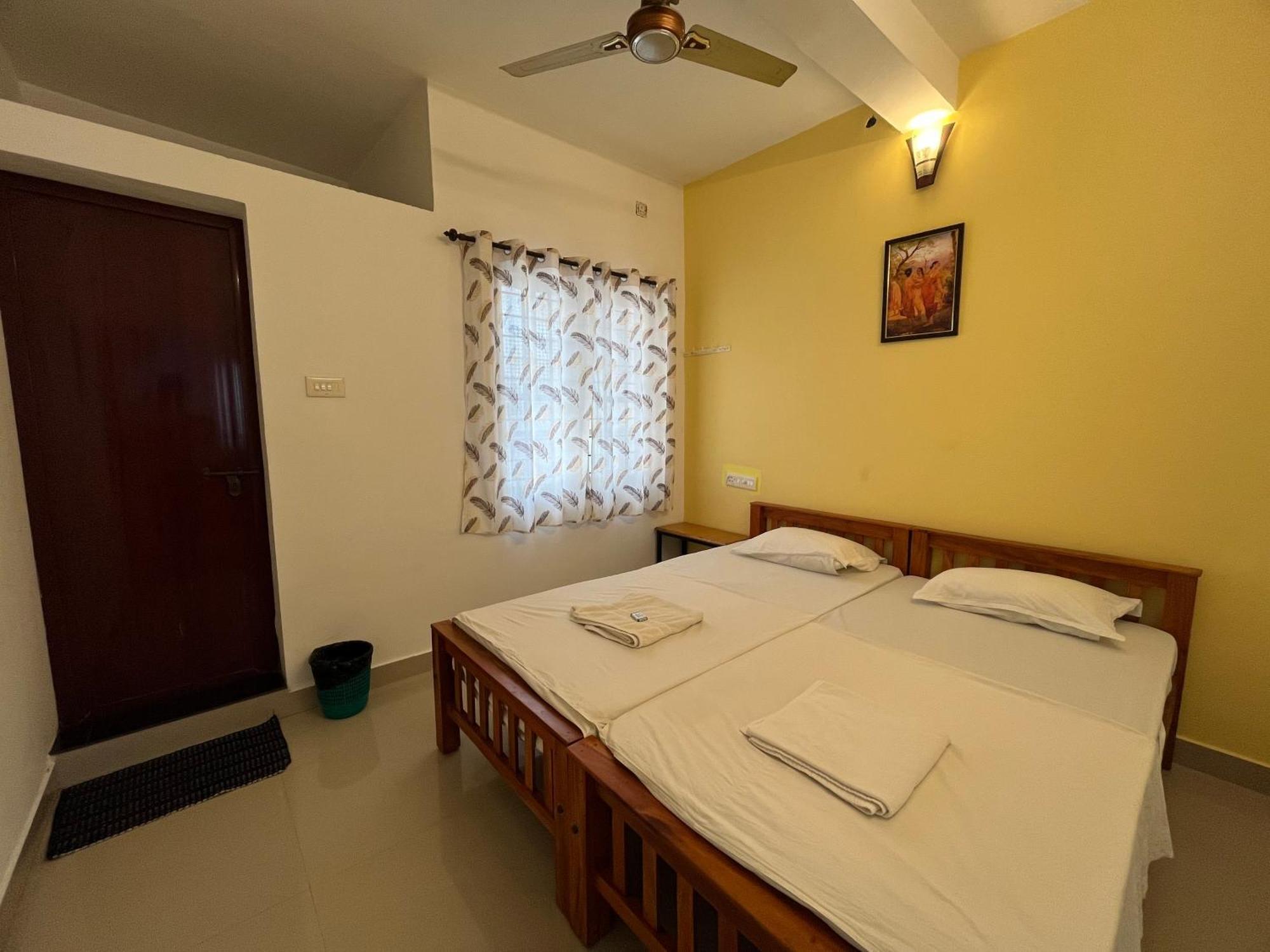 Segundo Home Kochi Eksteriør billede