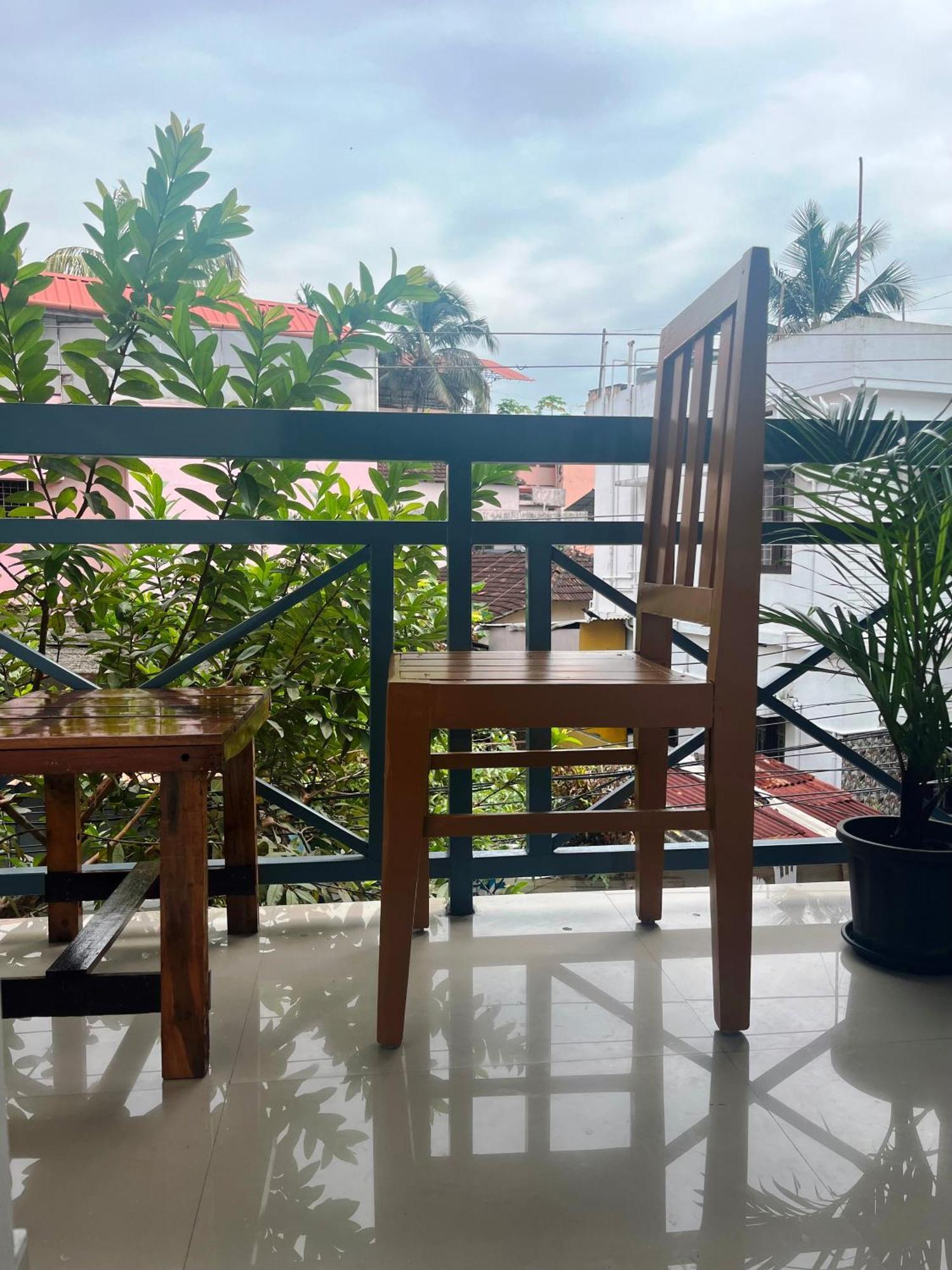 Segundo Home Kochi Eksteriør billede